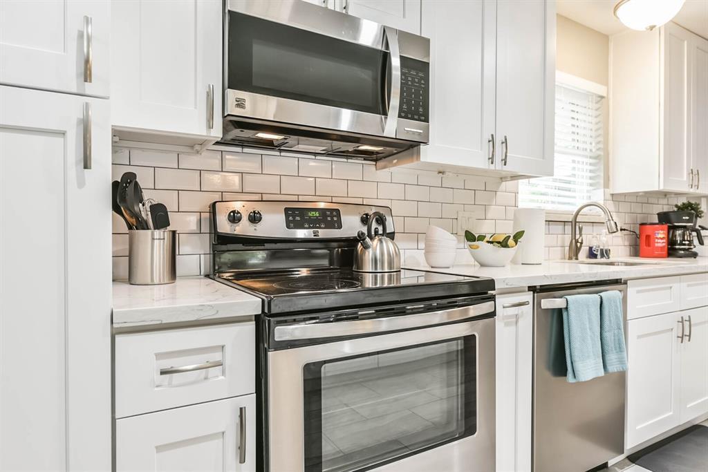 Foto principal - 5650 Ludington Dr