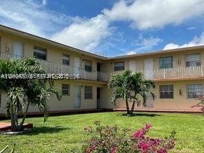 Foto del edificio - 2651 NW 13th St