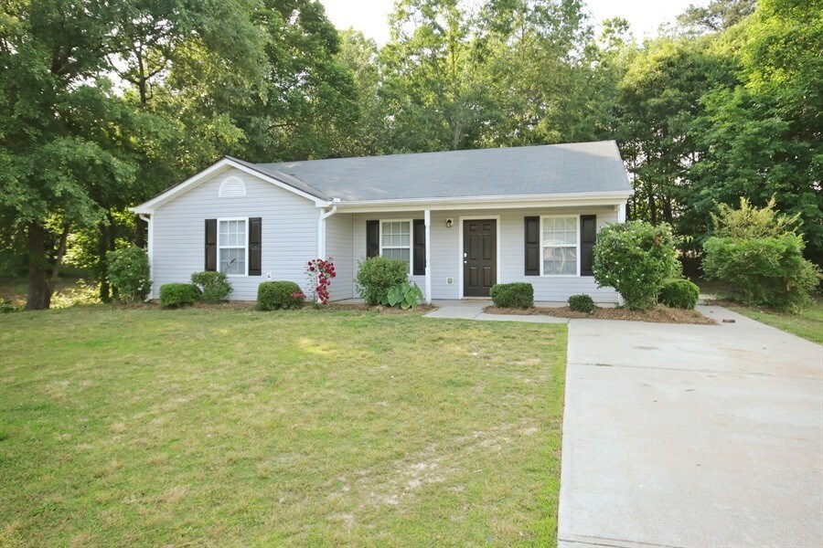 324 Dreamland Ct, Winder, GA 30680 House Rental in Winder, GA