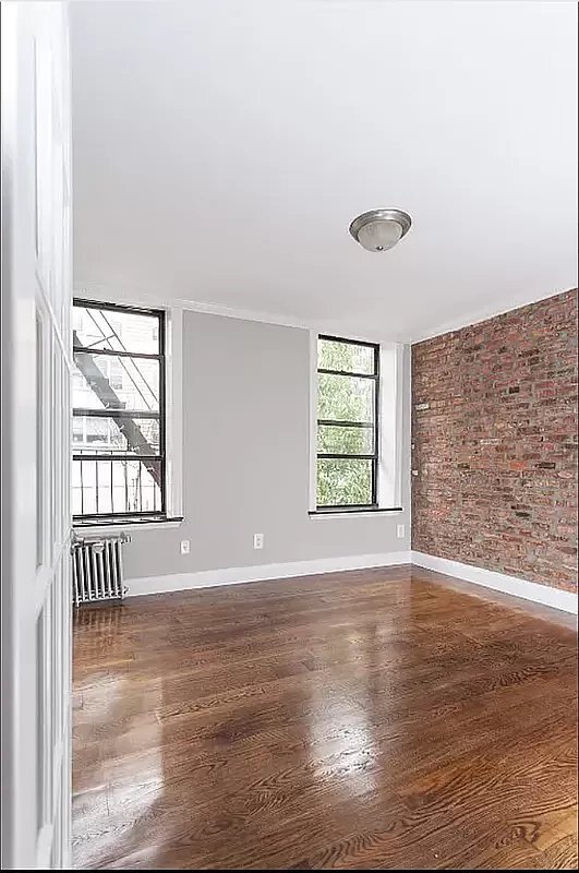 Building Photo - 115 AVE A