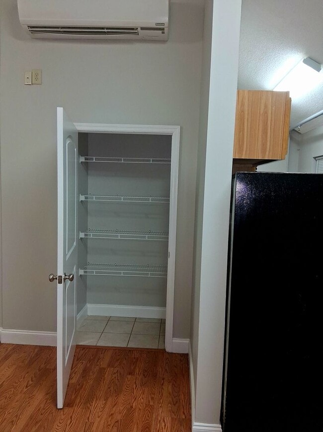 Interior Photo - Burlington Mill Apartments