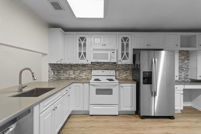 Foto del edificio - 4114 E Union Hills Dr