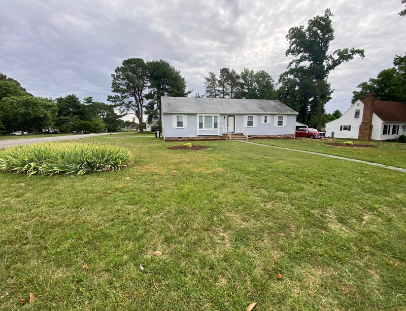 Primary Photo - 8399 Spring Hollow Dr