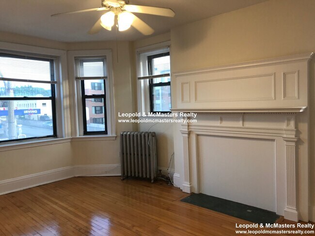 Building Photo - 440 Cambridge St