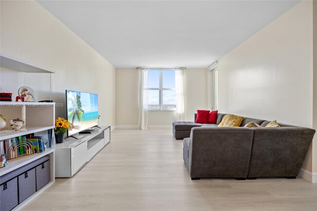 Foto del edificio - 511 SE 5th Ave