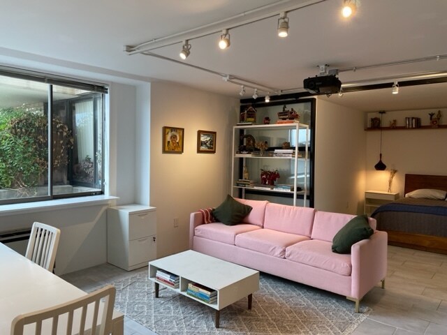 Foto del edificio - 1325 18th St NW