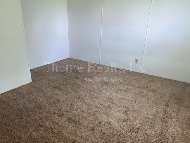 Foto del edificio - 164 Matts Ln