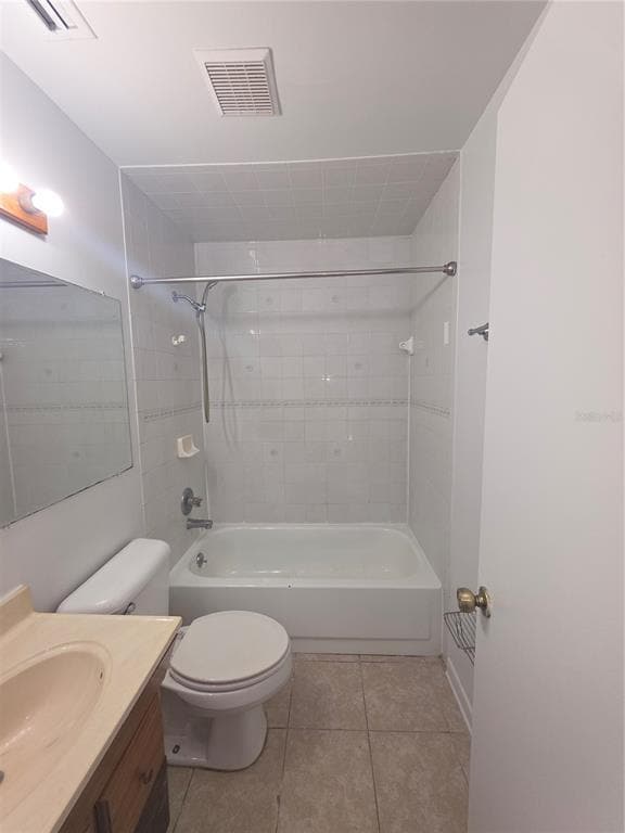 Foto del edificio - 2213 NE 36th Pl