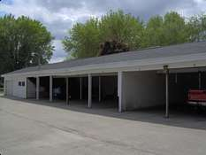 Covered parking - 900 E Jefferson St