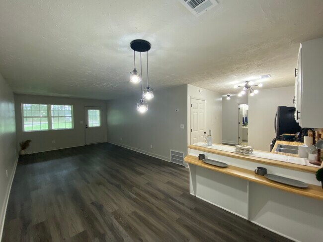 Foto del edificio - 2579 Old Alabama Rd