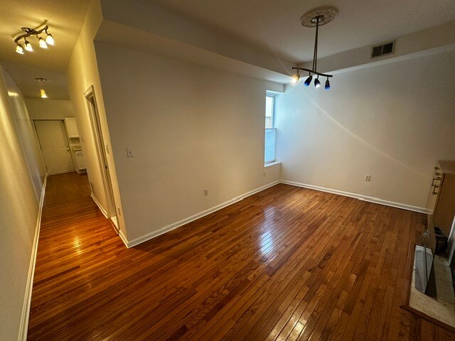 Building Photo - 1246 Duncan Pl NE