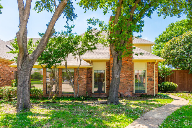 Duplex for Rent in Dallas, TX - 141 Rentals | Apartments.com