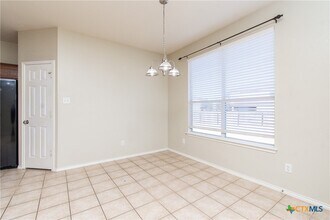 Building Photo - 5503 Bridgewood Dr