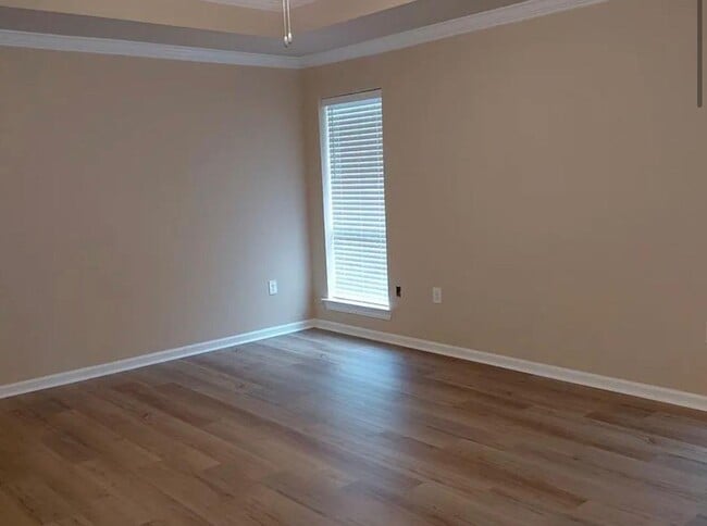 Building Photo - 2636 Whiteleigh Ct NE