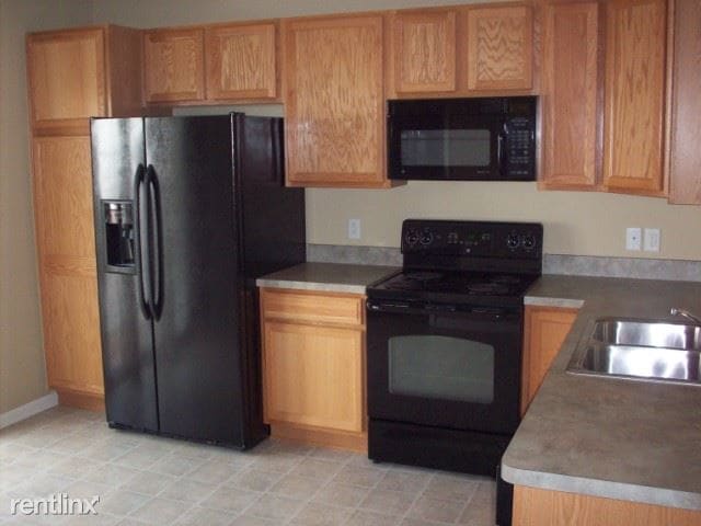 Foto del edificio - 44697 Ellery Ln
