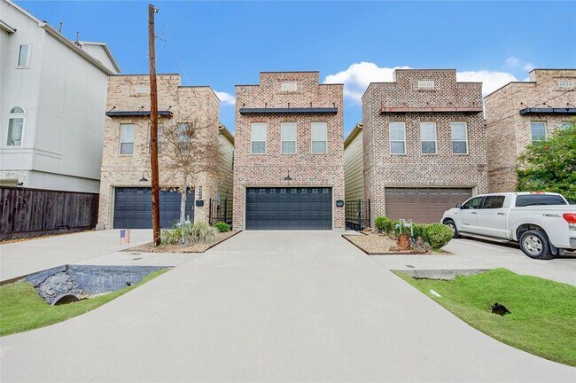 Foto del edificio - 6622 Eureka St