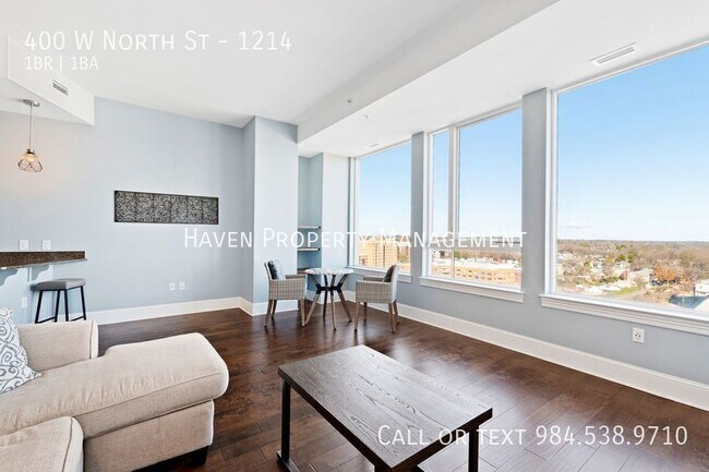 Foto del edificio - 400 W North St