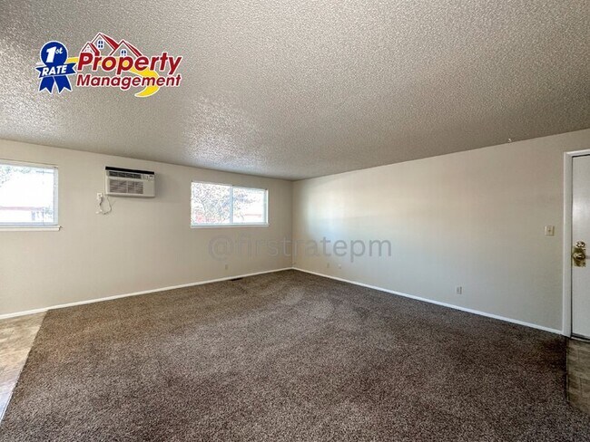 Foto del edificio - 733 Belmont St