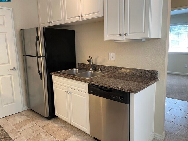 Foto del edificio - 765 Watson Canyon Ct