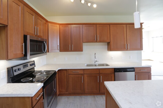 Orion Kitchen - Spring Creek Luxury Living