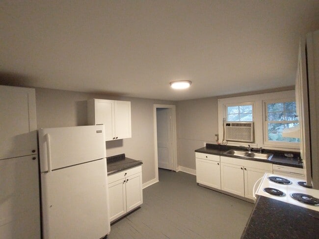 Photo - Vreeland Apartment