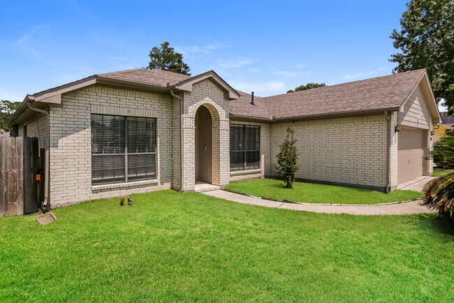 Foto del edificio - 3015 Quail Run Dr