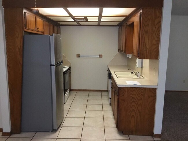 Foto del edificio - 3 bedroom, 2 bath - Midwest City