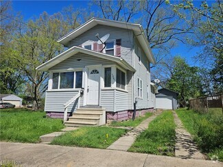 Building Photo - 1201 Smithfarm Ave