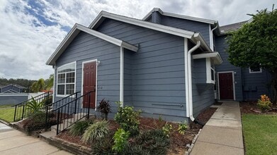 Building Photo - 211 Caribbean Dr