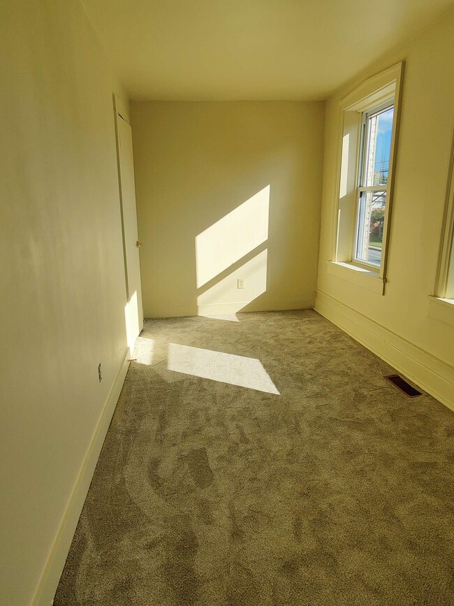 Front Bedroom - 153 W Main St