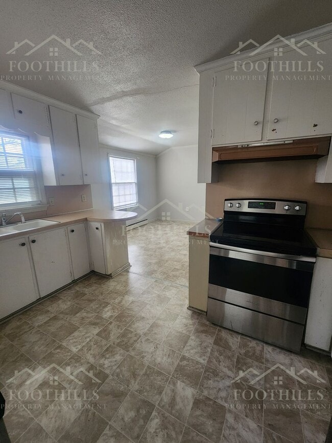 Building Photo - 109 Brewton Ct