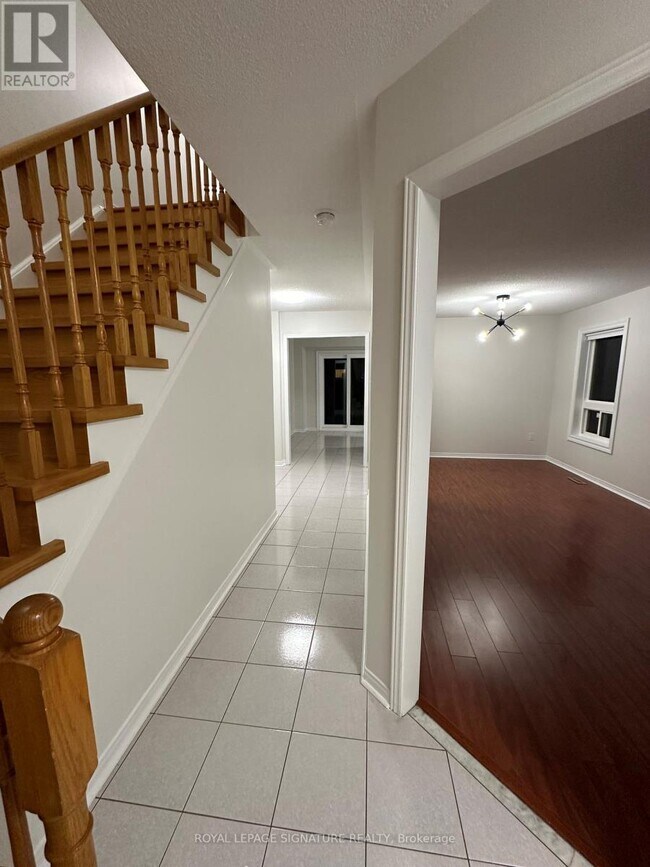 Photo du bâtiment - 5426 Antrex Crescent