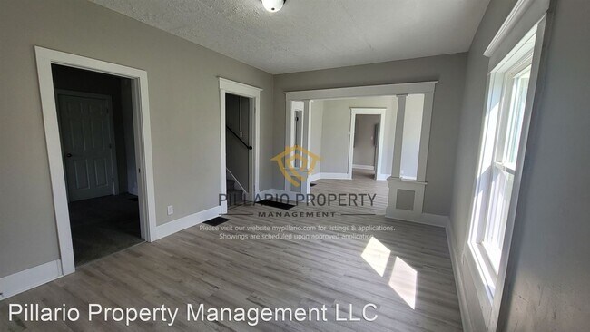 Foto del edificio - 3 br, 1.5 bath House - 1023 N Pershing Ave