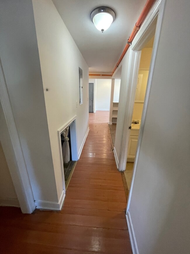 Building Photo - 3427 N 2nd St