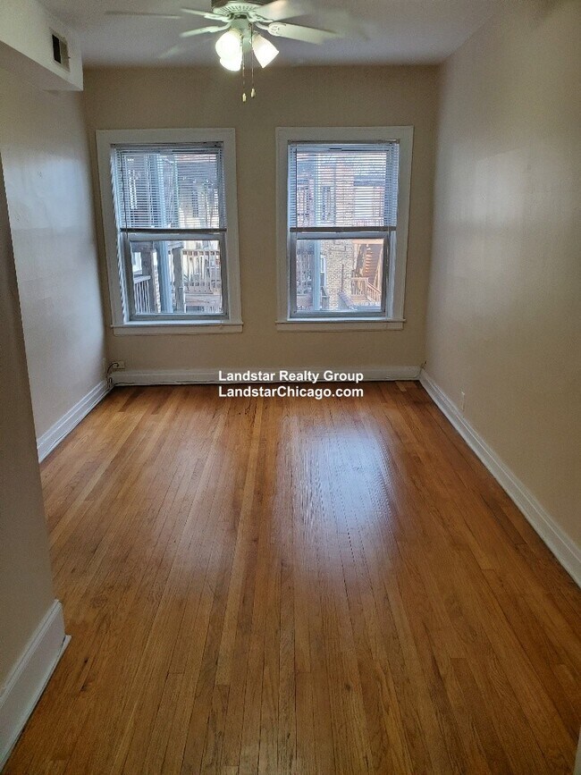 Foto del edificio - 2517 W Sunnyside Ave