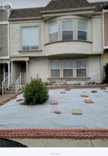 Building Photo - 673 Abbot Ave