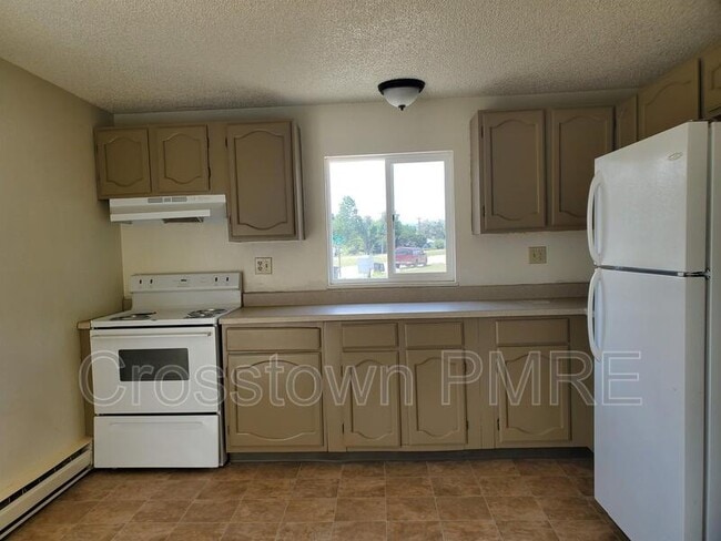 Building Photo - 914 Cortez Ct