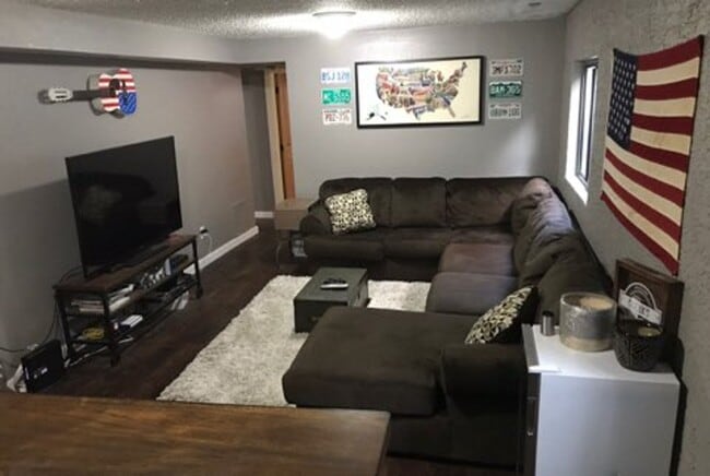 Photo - Huge room in a large shared home, private bathroom, great neighborhood, friendly roommates!