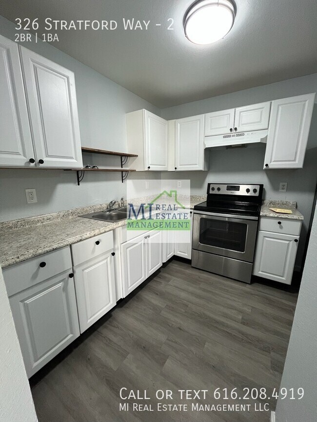 Building Photo - 326 Stratford Way