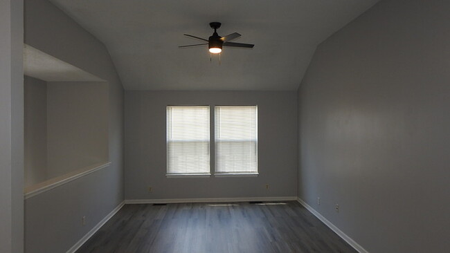 Foto del edificio - 3bed 1.5 bath Townhome in East Independence