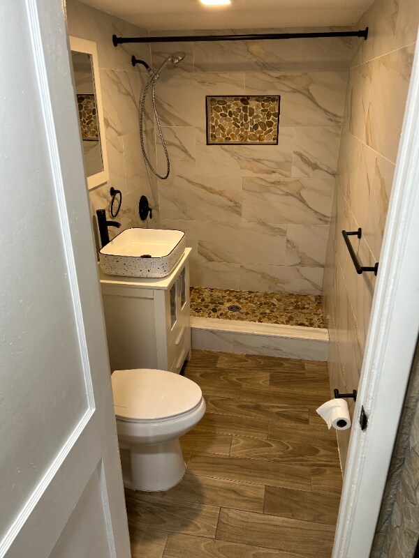 Foto del edificio - 7437 Walnut St