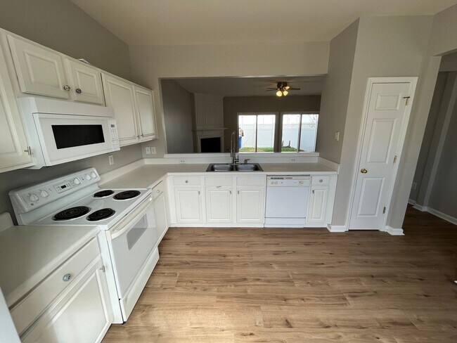 Foto del edificio - 5324 Glen Canyon Rd