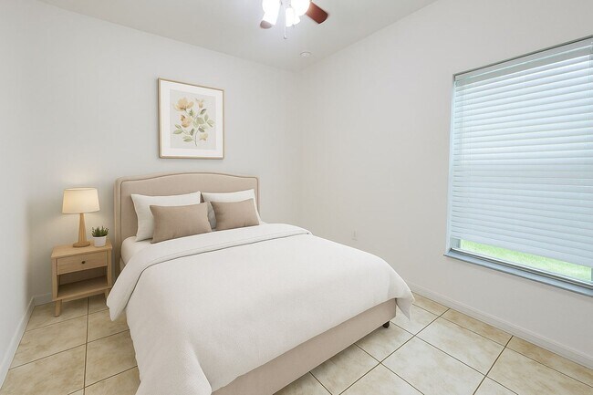 Foto del edificio - Bella Pointe-4044 Marina Isle Dr Kissimmee...