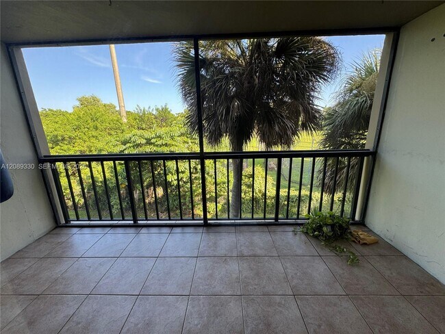 Foto del edificio - 10855 SW 112th Ave