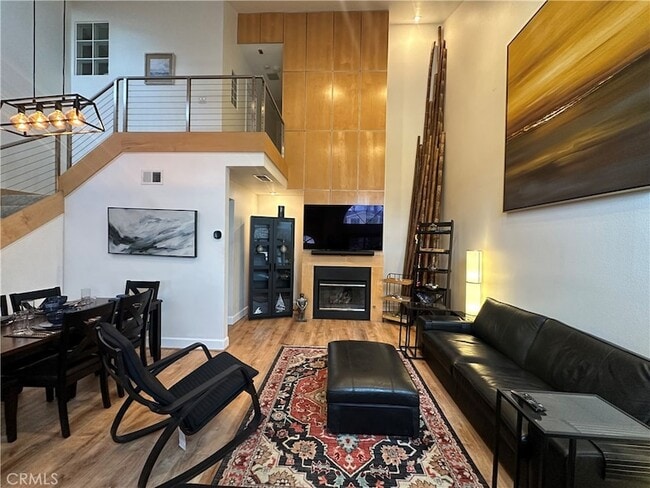 Foto del edificio - 2217 Vanderbilt Ln