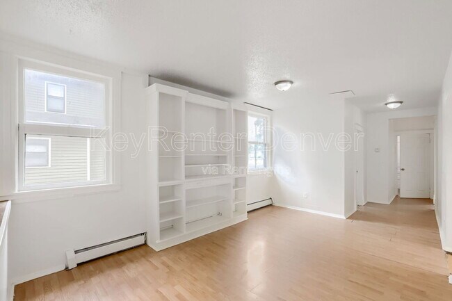 Foto del edificio - 1118 6th St
