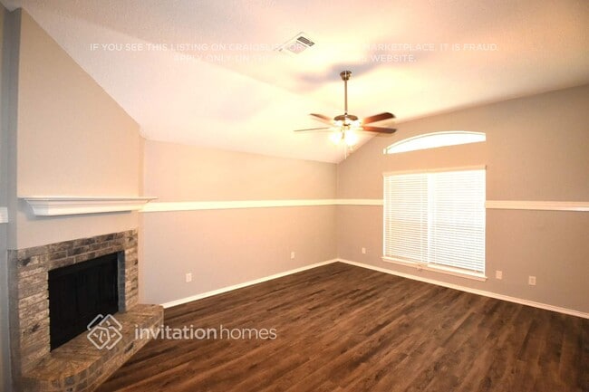 Building Photo - 921 Wyndham Pl
