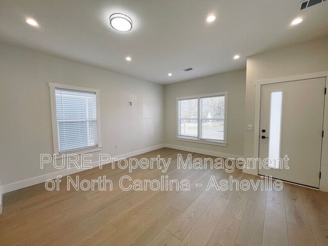 Foto del edificio - 1189 Bleachery Blvd