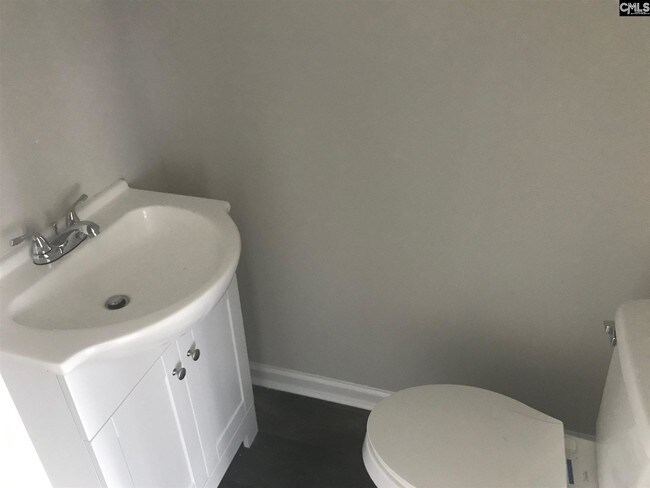 Foto del edificio - 1208 Hyatt Ave