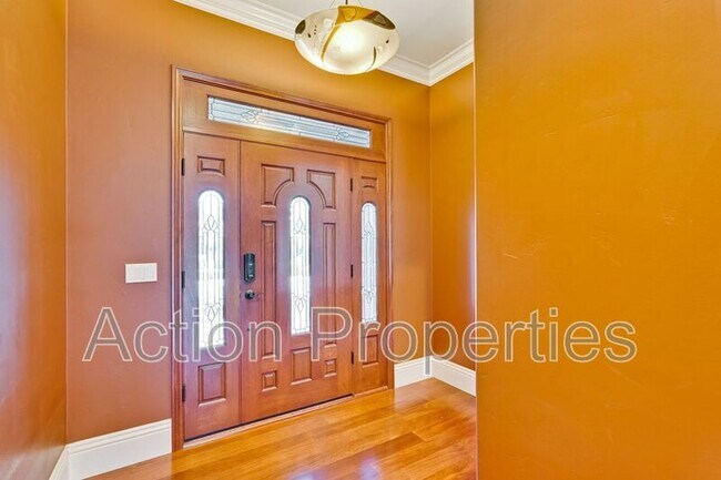 Foto del edificio - 1754 Granger Ave